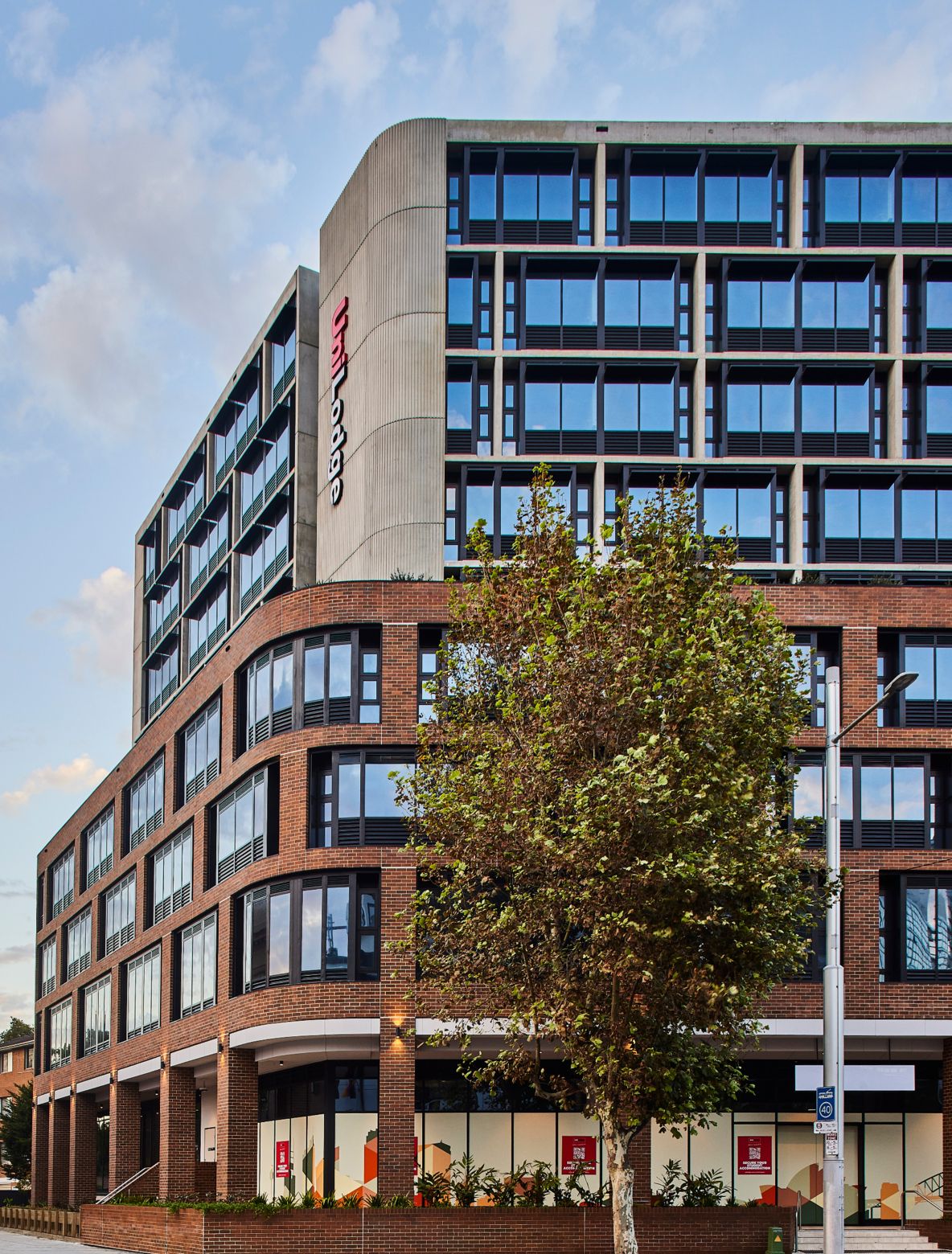 Kensington Unilodge student housing architecture