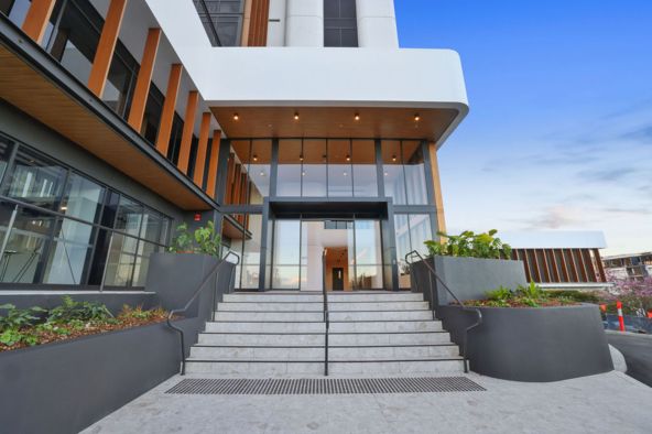 240 Sandgate Road building exterior