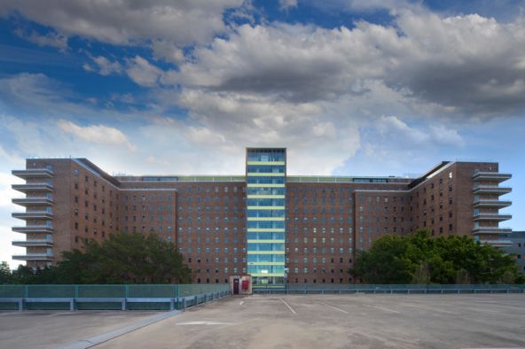 student accommodation architecture adaptive reuse university of sydney, queen mary